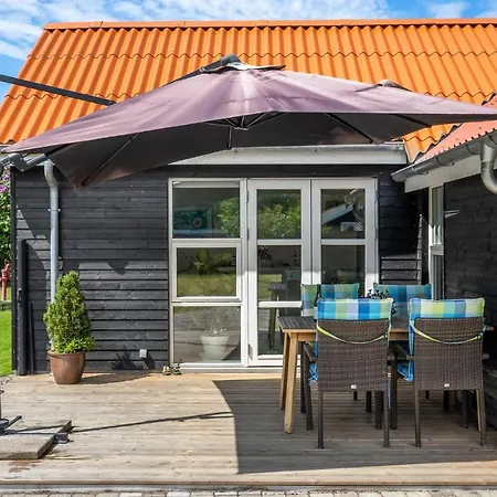 Stunning In Sjaellands Odde 度假居