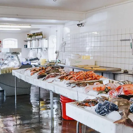 Stunning In Sjaellands Odde 度假居