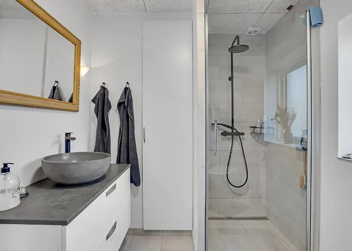 Stunning In Sjaellands Odde Yderby